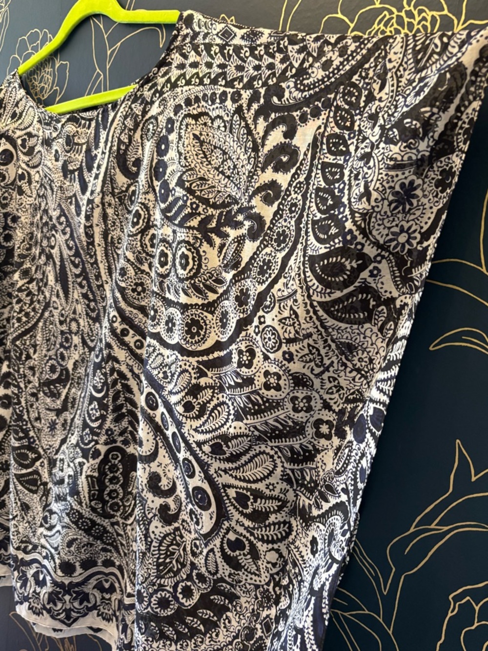 TALBOTS scarf / wrap / coverup / topper SILK BLEND 2x PLUS SIZED paisley SHEER - Picture 2 of 5